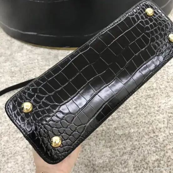 CAPUCINES VUITTON LOUIS PM 0412